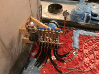 Manifold system installation for underfloor heating