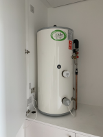 domestic hot water cylinder bracknell